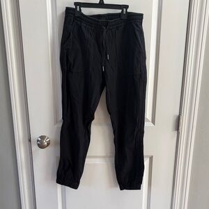 Athleta Charcoal Farallon Jogger Size 6